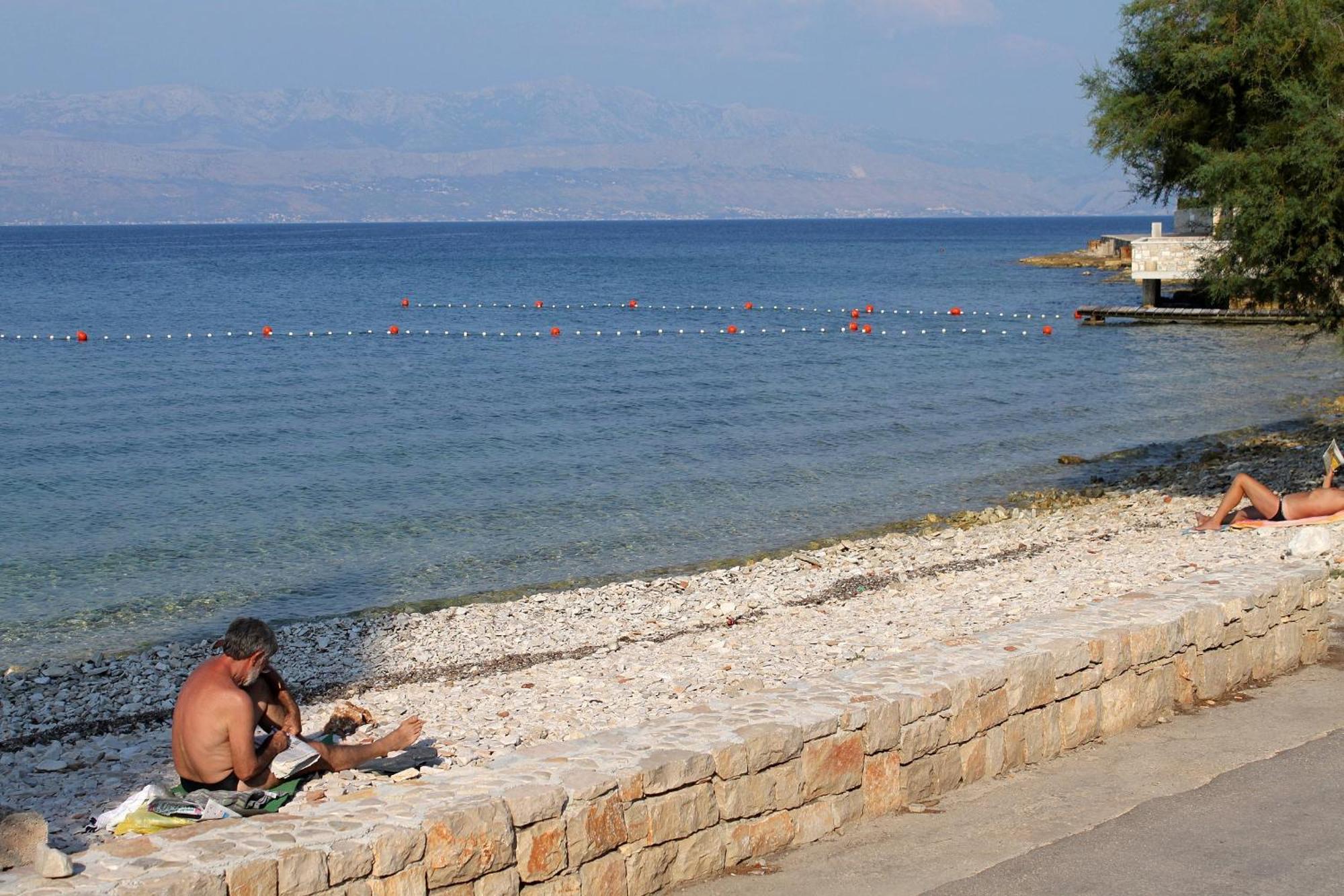 Apartments And Rooms By The Sea Sutivan, Brac - 2943 Bagian luar foto